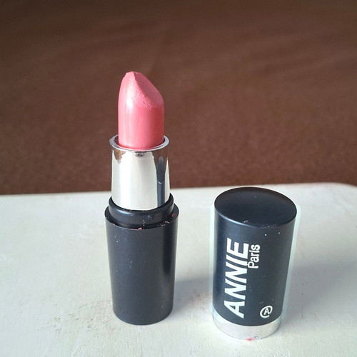 Annie Paris lipstick No 29