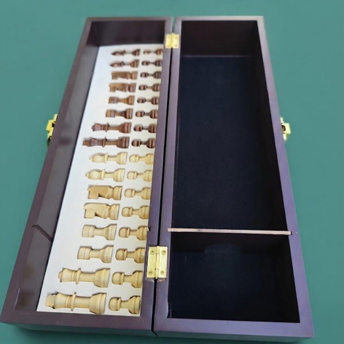 Travel-sized chess set