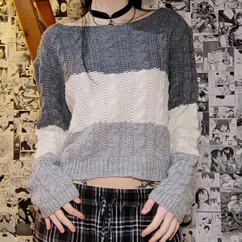 Cropped sweater gray - white like new, one size
