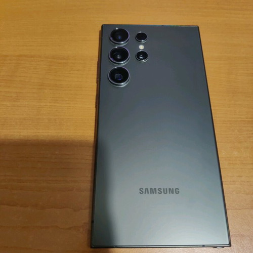 Samsung S24 Ultra 512GB like new, gray, Dual SIM