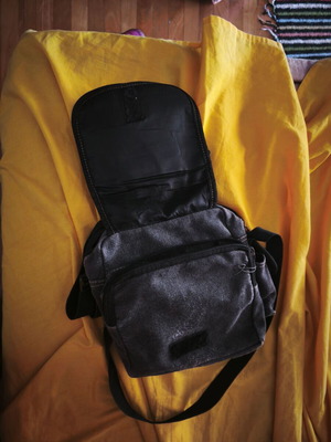 Shoulder bag used, gray