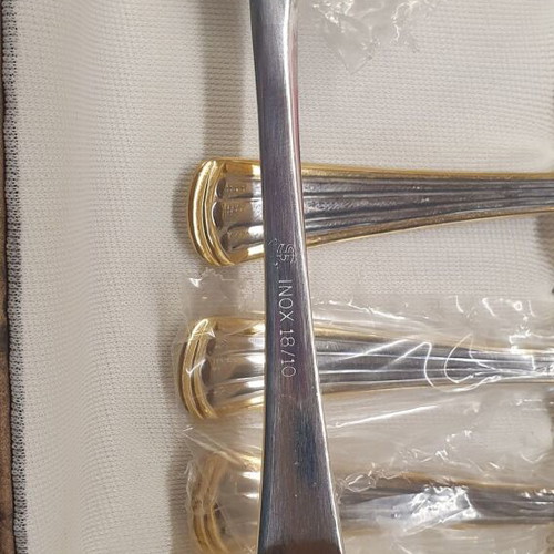Scaramuzzi Inox 18/10 dessert spoons with gold detail like new, set of 6