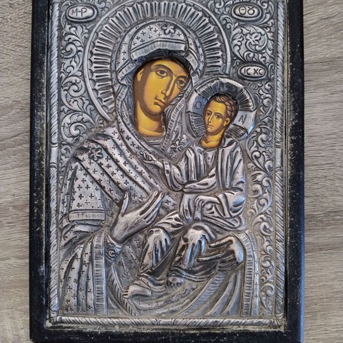Silver icon of Virgin Mary used, 21.5x15.5 cm