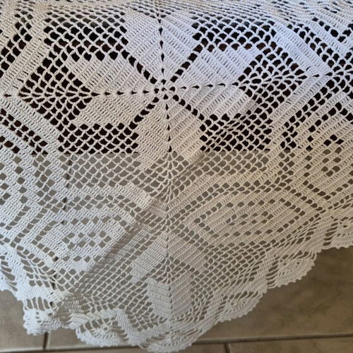 Handmade crocheted tablecloth new white 85x85 cm