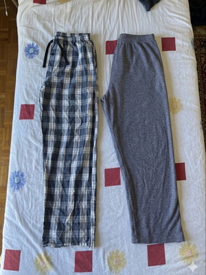 Men's pajama pants set like new, checkered and grey melange
