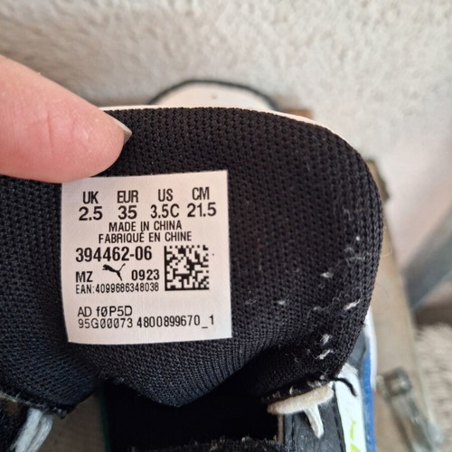 Puma sneakers kids size 35 like new