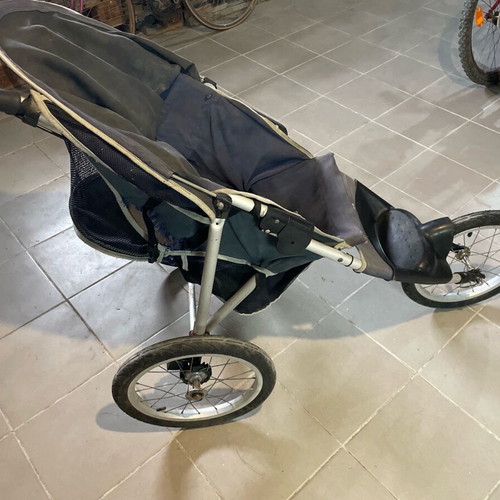 Instep 3-wheel aluminum stroller used for running