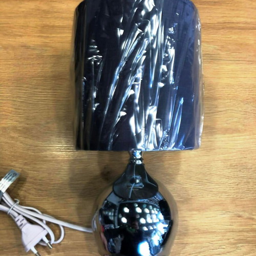 Table lamp with black shade and silver base (Touch) new