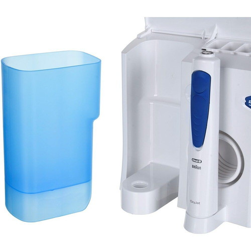 Oral-B OxyJet MD20 oral irrigator new