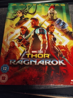 Marvel Thor Ragnarok Blu-Ray like new with subtitles