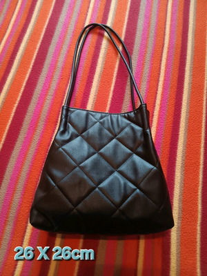 Sinsay Small Quilted Shoulder Bag Like New, Black