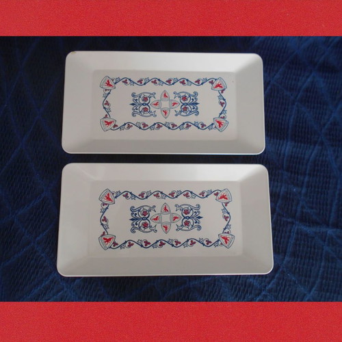 Old PetroGaz promotional serving trays used, set of 2