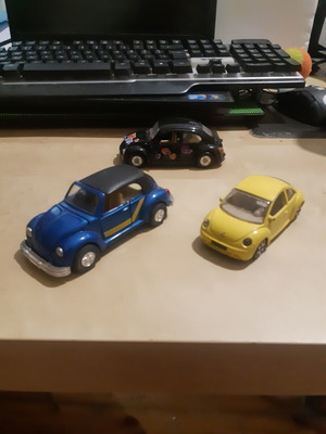 VW Beetle μεταχειρισμένα παιχνίδια αυτοκίνητα, σετ 3 με μηχανισμό pullback