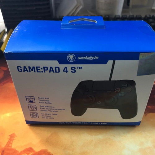 Snakebyte Game:Pad 4 S Wired Controller for PS4 like new, black