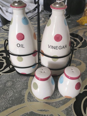 Kitchen items new unused for oil, vinegar, salt, pepper