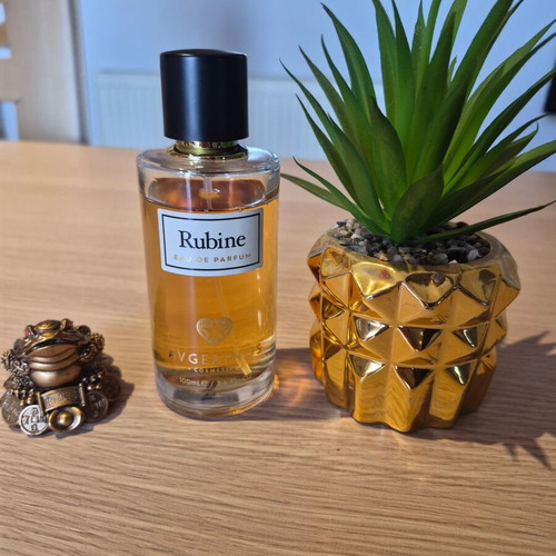 Avgerinos Cosmetics Rubine Eau de Parfum 100ml used