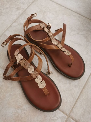 Sandals like new, ancient Greek style