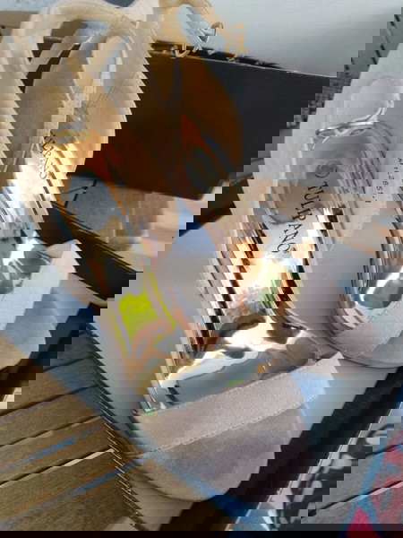 πέδιλα ψηλά