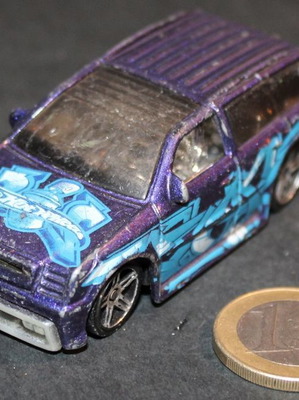 Hot Wheels Boom Box μεταχειρισμένο, κλίμακα 1/64