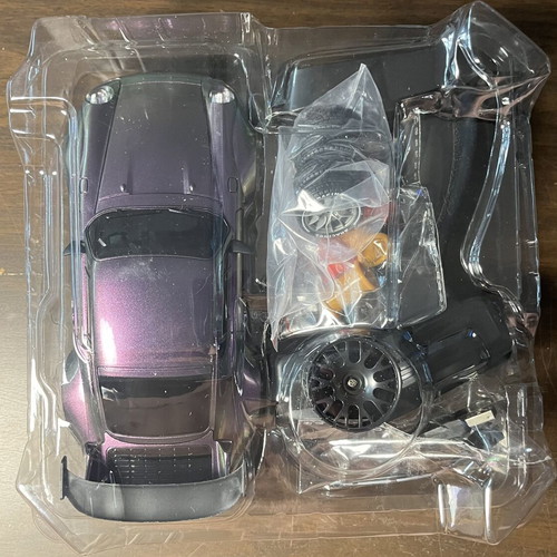 Drift RC 4WD 1:24 New in Box with Full Equipment