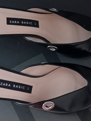 Zara kitten heels mules black size 37 like new with low heel