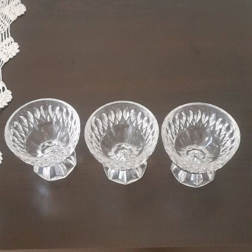 Glass liqueur glasses like new, vintage 1950s