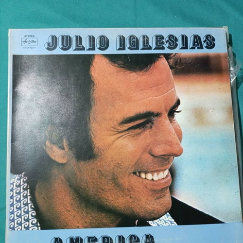 Julio Iglesias America vinyl record