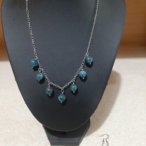 Necklace and earrings set with apatite in steel, 50 cm length, new