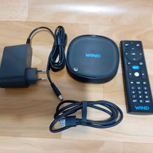 Wind Android TV box used in good working condition