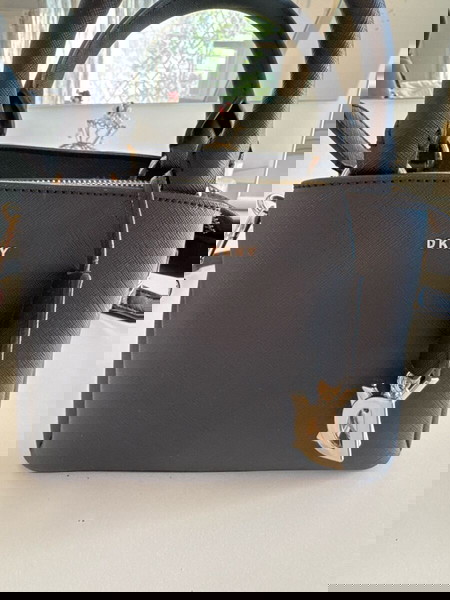 DKNY τσαντακι ωμου