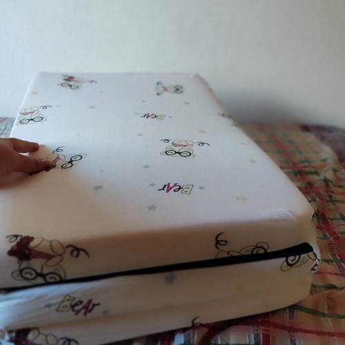 Baby crib mattress like new, foldable, anatomical, ecological