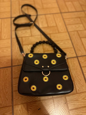 Skinny Dip black crossbody bag with flowers like new