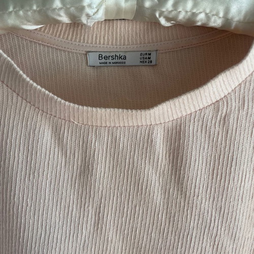 Bershka women's blouse No M used, pink with unique sleeves