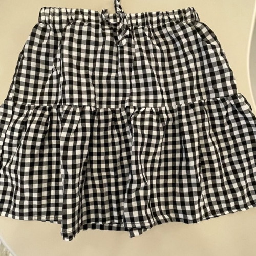 Mini checked skirt like new with elastic fit