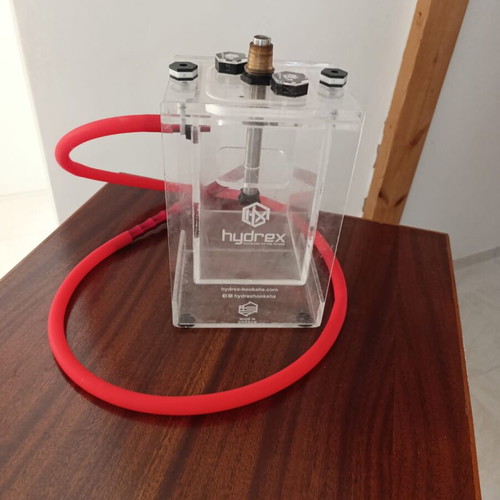 Hydrex hookah like new with clay bowl and hose