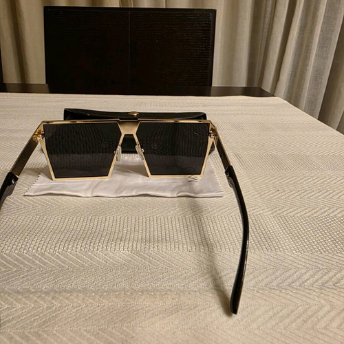 Myo sunglasses like new