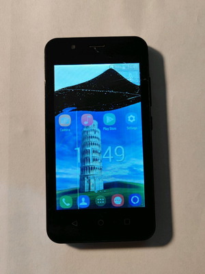 Smartphone Oukitel C1 μεταχειρισμένο με σπασμένη οθόνη και δώρο φορτιστής