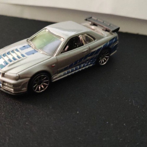 Hot Wheels Nissan Skyline GT-R R34 used