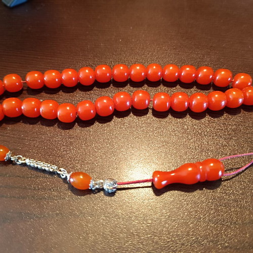 Mastic Worry Beads with Pine Scent, 33 Beads, Metal Tassel