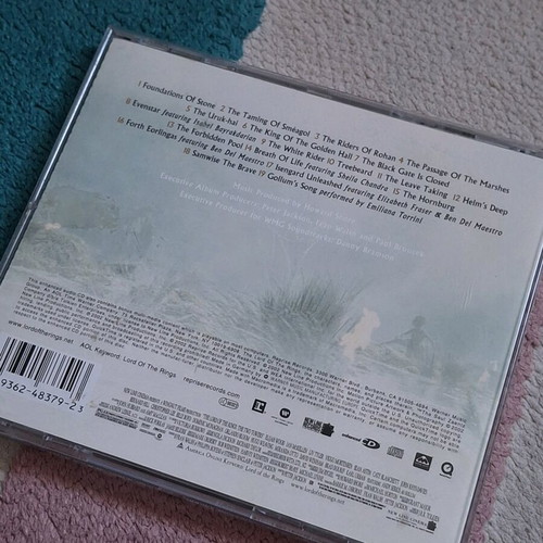 The Lord of the Rings: The Two Towers CD like new, original soundtrack