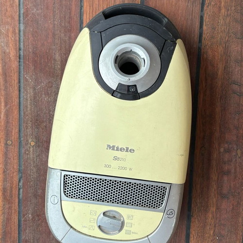 MIELE S5210 ηλεκτρική σκούπα μεταχειρισμένη