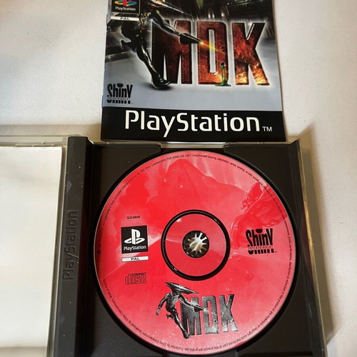 MDK PlayStation (PS1) used with discoloration on cover