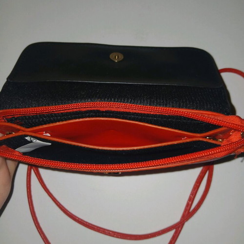 Mini Mouse crossbody bag like new, red with leather strap