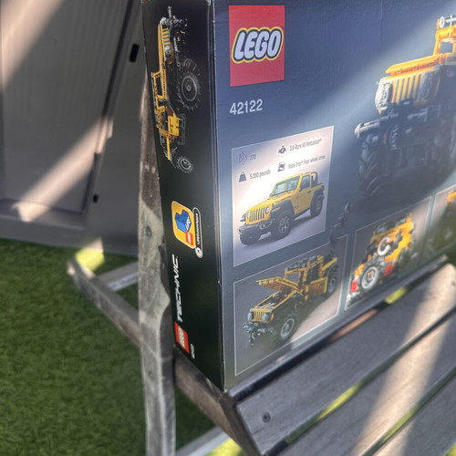 Lego Technic Jeep Wrangler 42122 σφραγισμένο, 665 τεμ για 9+ ετών