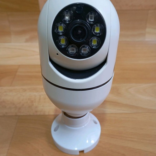 Bulb security WiFi camera used, in good working condition