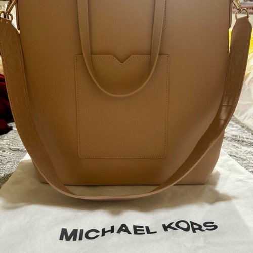 Michael Kors shoulder tote new, nude pink and beige