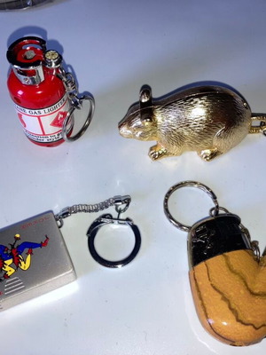 Metal keychain lighters used, pack of 5 pieces