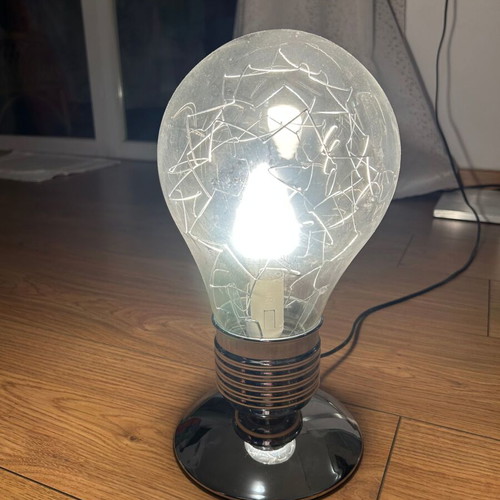 Table lamp used, globe-shaped with touch switch