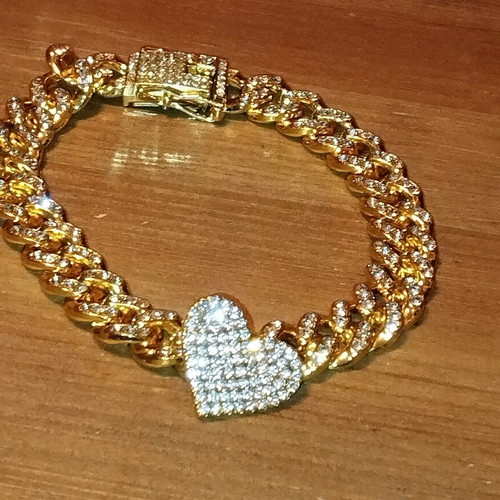 Thick anklet with rhinestones unused, gold color