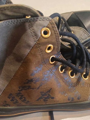 Converse All Star athletic shoes like new, size 42.5, black and brown